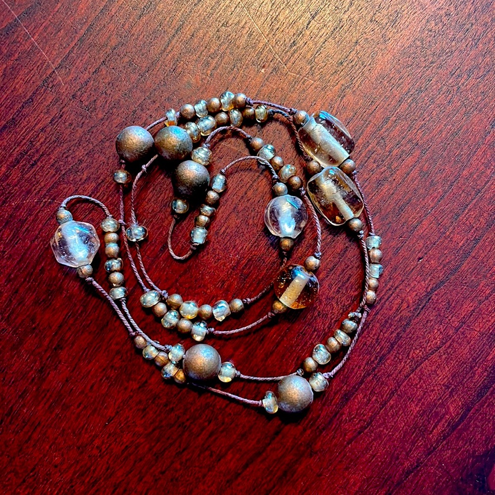 EUC brown bead necklace!!